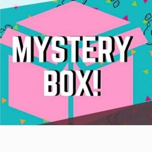 Womens Summer Red/Pink EUC 5pc Mystery Box Size Large